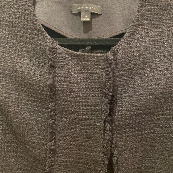 Ann Taylor 2 piece dress and coat with fringe - Picture 9 of 10